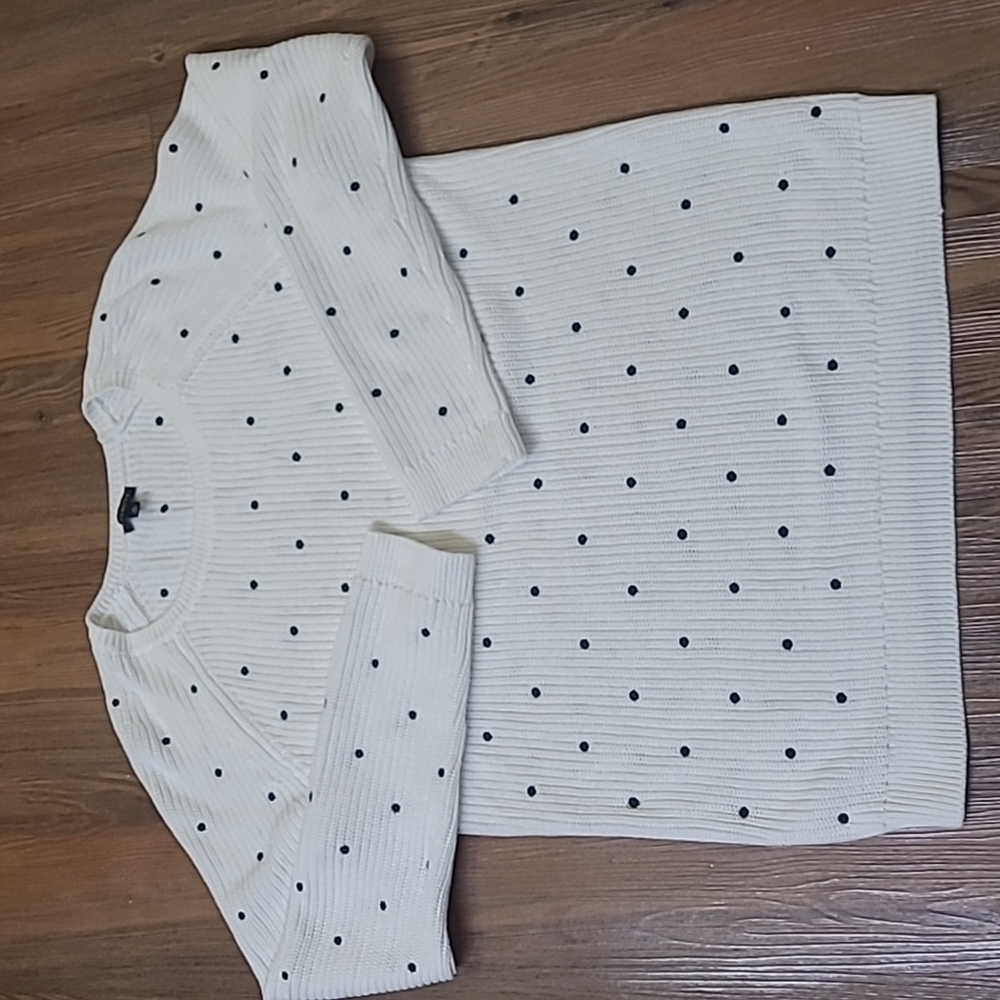 Talbots Black and White Crew‎ Neck Polka Dot Sweater used good condition.